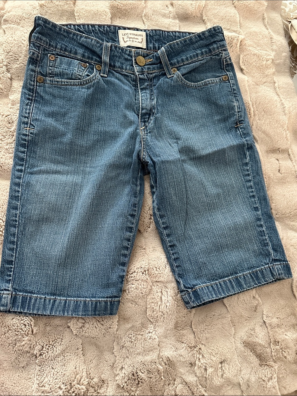 Levi Strauss Medium Wash Denim Knee-Length Bermuda Shorts